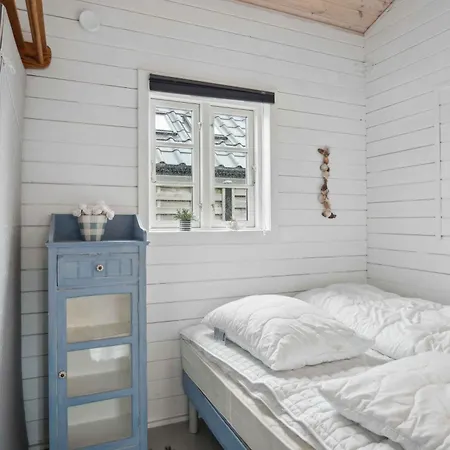 Close To The And Restaurants *