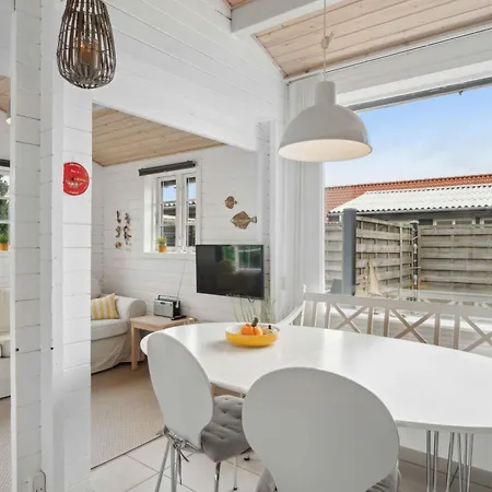 Close To The And Restaurants 度假居