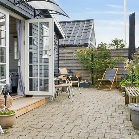 Vakantiehuis Houten Dichtbij Het En Restaurants Karrebæksminde