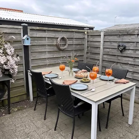 Houten Dichtbij Het En Restaurants * Karrebæksminde